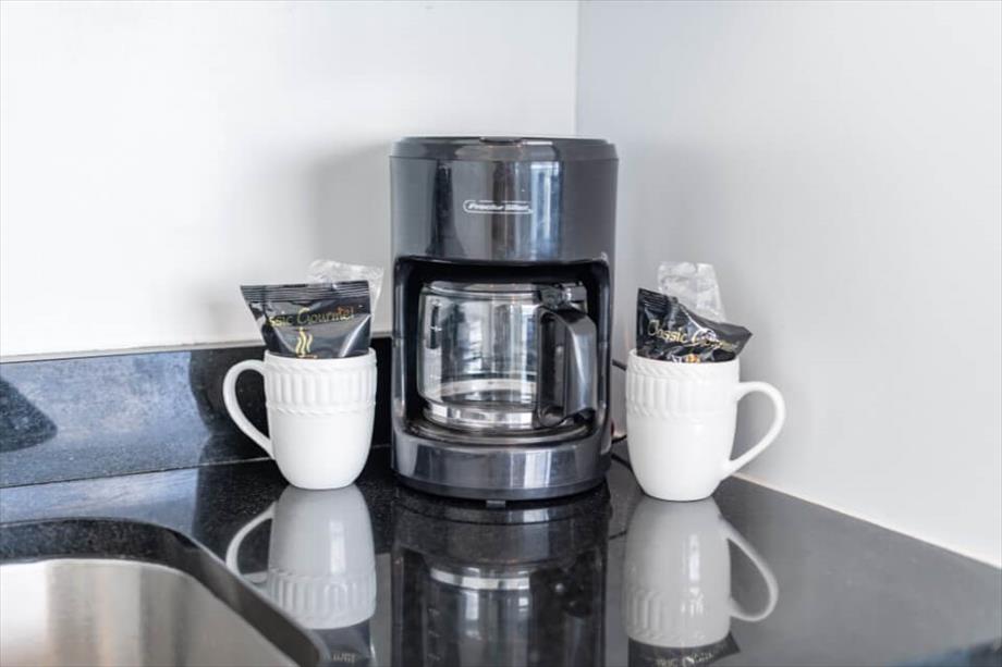 10 Cup Coffee Maker (black) - Model 48351